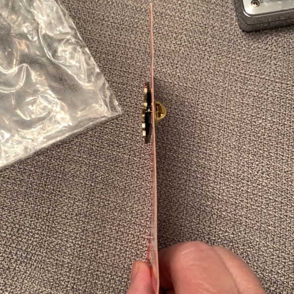 Collectors Pin McDonald’s 1997 First Interleague Game Cleveland vs Cardinals - Picture 5 of 8